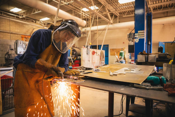 Reliable Carbon Cliff, IL Welder & Metal Fabrication Solutions